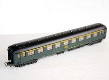 LIMA HO 309124 PASSENGER CAR 1st CLASS, UIC A9, SNCF, FITTED PASSENGER CAR