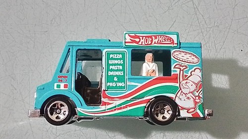 Hot wheels food truck - wheels, 1/64.