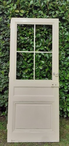 Porte vitrée communication