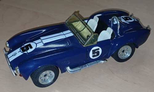 Majorette shelby cobra 427