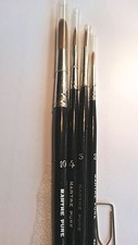 LOT DE 4 PINCEAUX RONDS