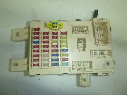 Boitier fusibles hyundai - boitier,