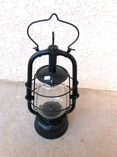 Lampe pétrole - à,