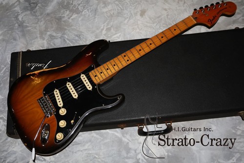 Fender sunburst - fender, 76