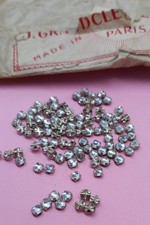 ANCIENS STRASS A COUDRE EN VERRE FIN XIX EME DEBUT XX EME DIAMETRE 0,3 CM 