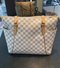 Sac Louis Vuitton Totally 