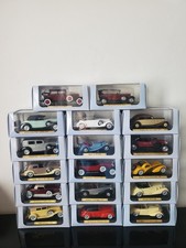 LOT DE 17  "VOITURES