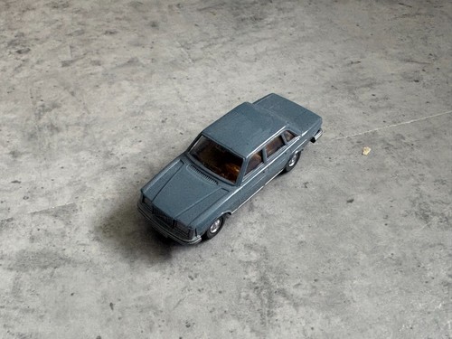Herpa volvo 264 - volvo,