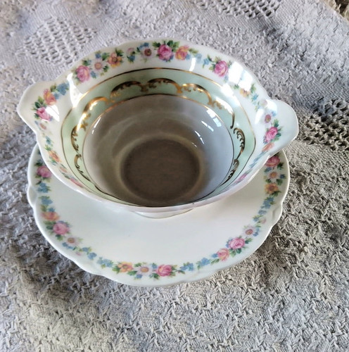 Sauciére porcelaine de - porcelaine,