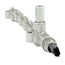 Fuel Distributor Rail Pipe For Vauxhall 1.7 CDTI 55584473 824026 A17DTE