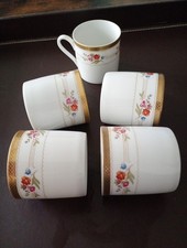 5 Tasses Porcelaine Winterling