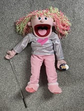 Poupée marionnette à main