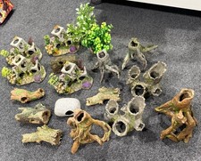 Aquarium Decor 18 Piece Lot Cave  Plant Hide