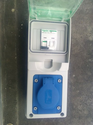 Coffret protection chantier - protection,