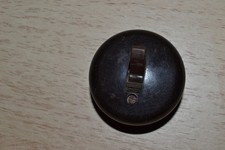 Ancien interrupteur mural pose