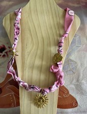 Collier Bandana Rose avec