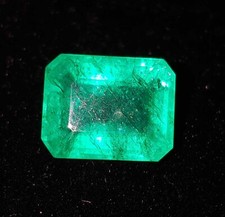 Pierre précieuse en vrac