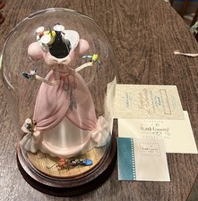 WDCC A Lovely Dress For Cinderelly Figurine 3203/5000 Cinderella Pink Dress READ