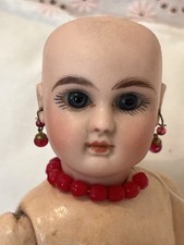 Rare Petite Poupée  Ancienne J.Steiner Paris A2 Bouche Fermée Tête Porcelaine