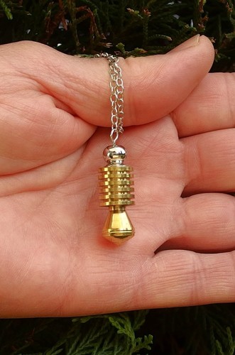 Pendule radiesthesie en - *,