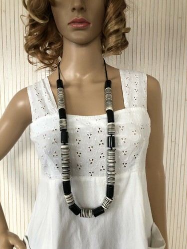 Collier grosses perles - de,