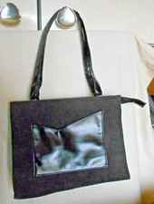 Sac a main noir et gris clair