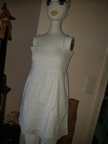 Robe blanche bretelle a - robe,