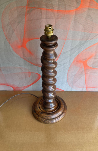 Pied lampe bois forme - lampe, en