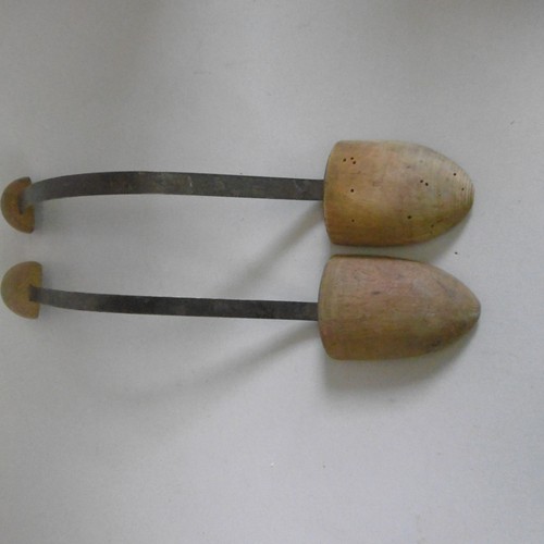 Ancien embauchoir chaussure - embauchoir,