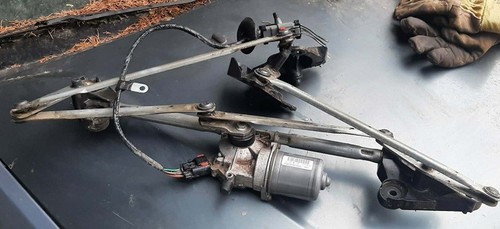 Moteur essuie glace avan - moteur,