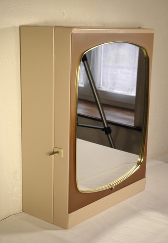 Armoire toilette années 70 - armoire,