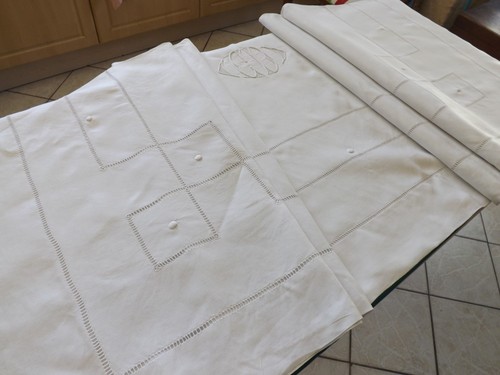 Drap brodé x 2 80 - x, m