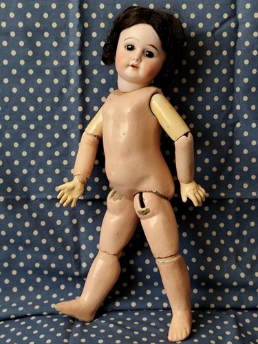 Poupee ancienne marque fer - ancienne,