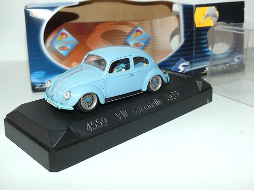 Coccinelle 1950 bleu solido - 1950,
