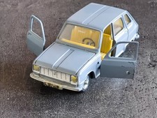 1/43 DINKY SPAIN 1453 RENAULT