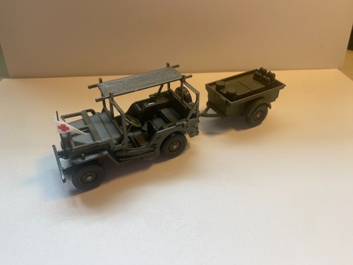 Miniature solido jeep