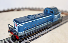 LOCOMOTIVE    DIESEL    JOUEF