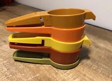 VINTAGE - TUPPERWARE 5 USTENSILES Passoire Séparateur oeuf Doseuse