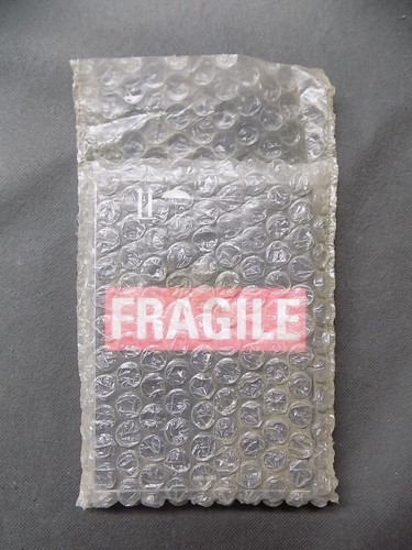 Fragile - ikea, 1993)