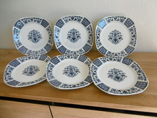 SIX ASSIETTES PLATES FAIENCE
