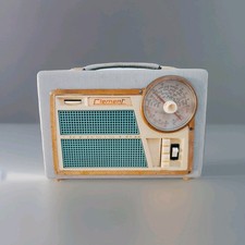 Vintage 1950s Transistor Radio "Clement Presence 7"