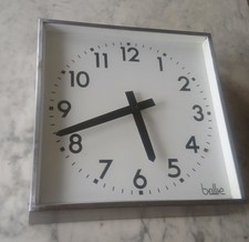 Brillié horloge industrielle