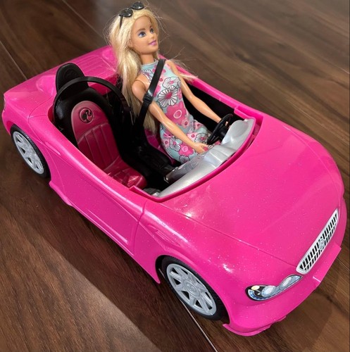Ensemble poupée barbie - poupée,