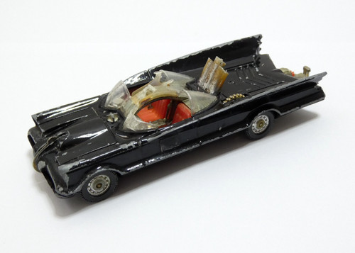 Corgi toys batmobile batman - toys,