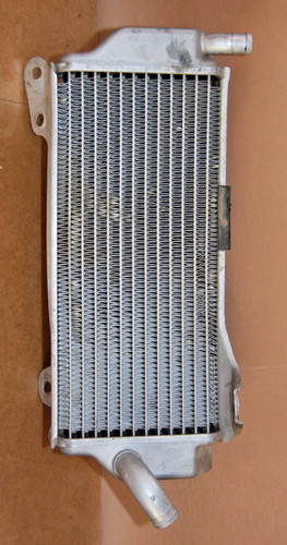 Radiateur gauche br91240a00 - gauche,