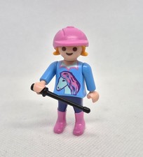 ECUYERE CENTRE EQUESTRE