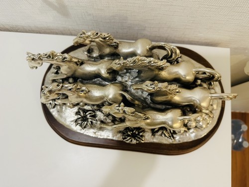 élégante figurine - Élégante,