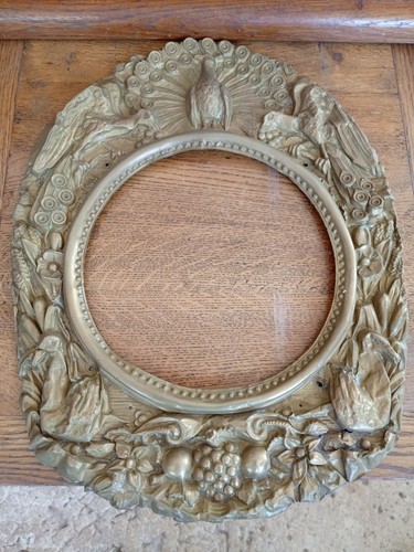 Ancien fronton pour - , comtoise