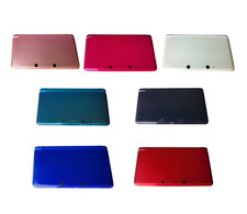 Original Nintendo 3DS USA Seller Charger 4GB SD card and Stylus