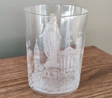 ANCIEN GOBELET EN VERRE